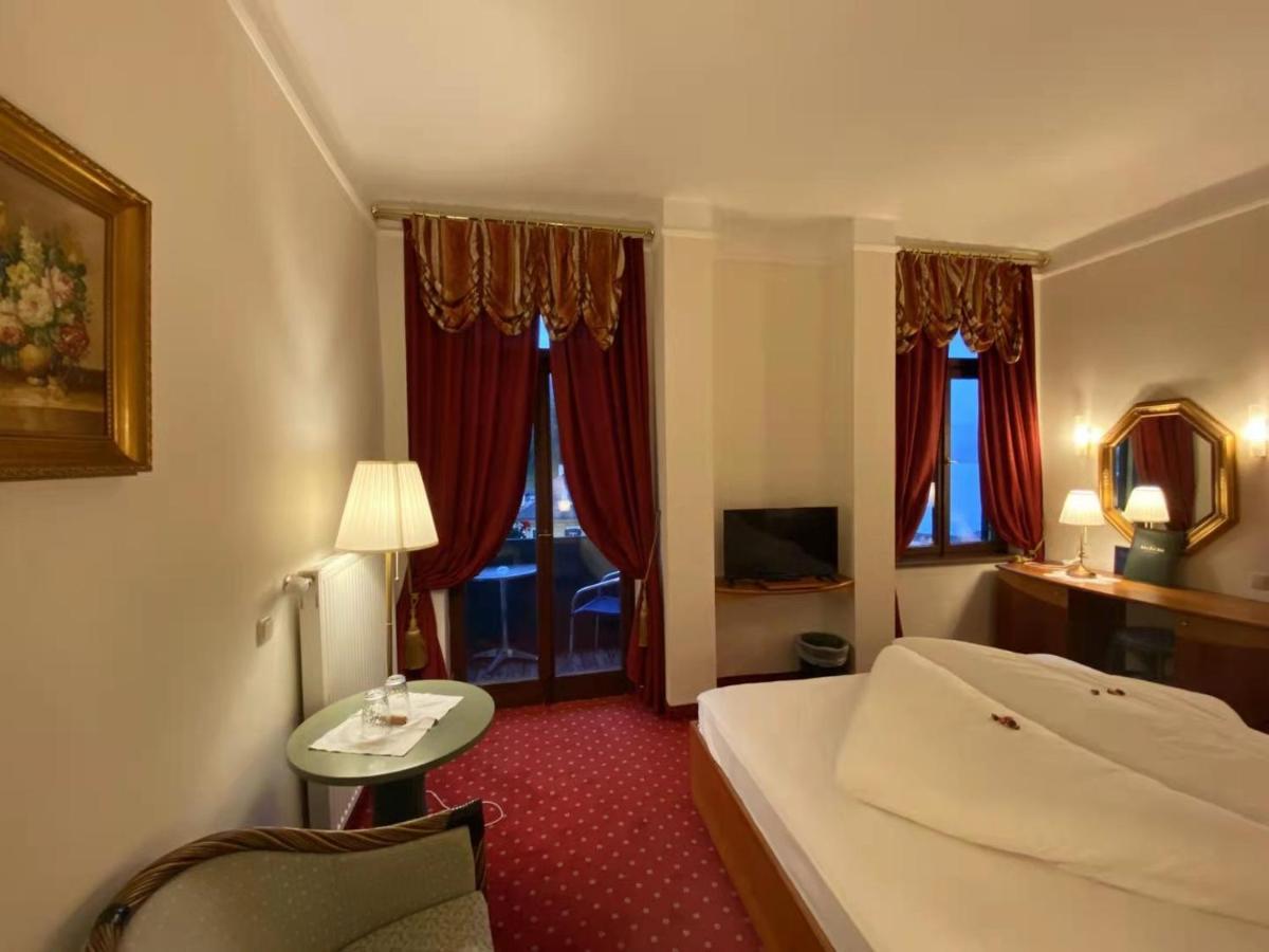 Hotel Kaiser Franz Josef ミルシュタット エクステリア 写真
